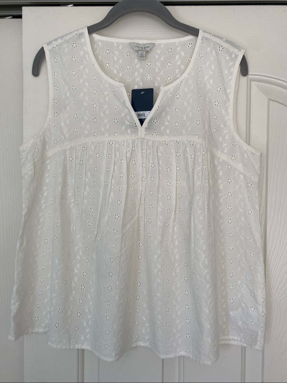 Lucky Brand White Eyelet Sleeveless Peasant Top